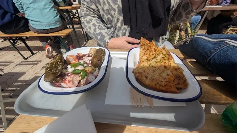 Le restaurant YASSOU, Greek Street Food, photo 9 sur 9